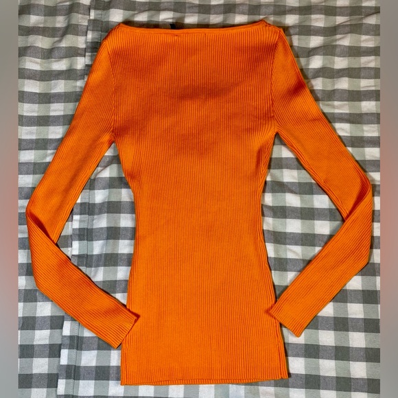 New York & Company Women’s Ribbed Cut-Out Pullover Sweater - Picture 4 of 7